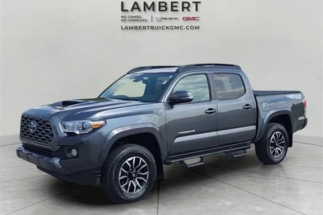 2023 Toyota Tacoma TRD Sport V6 photo 1