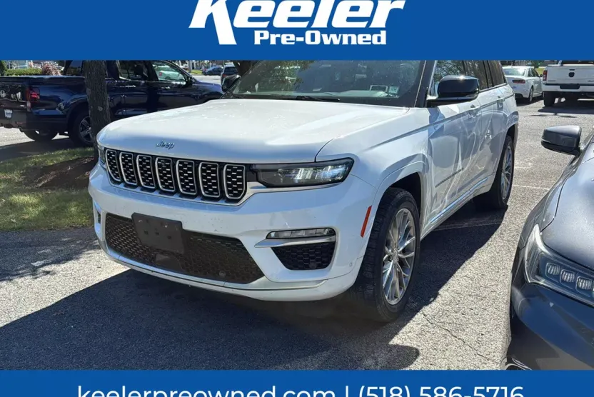 2022 Jeep Grand Cherokee Summit photo 1