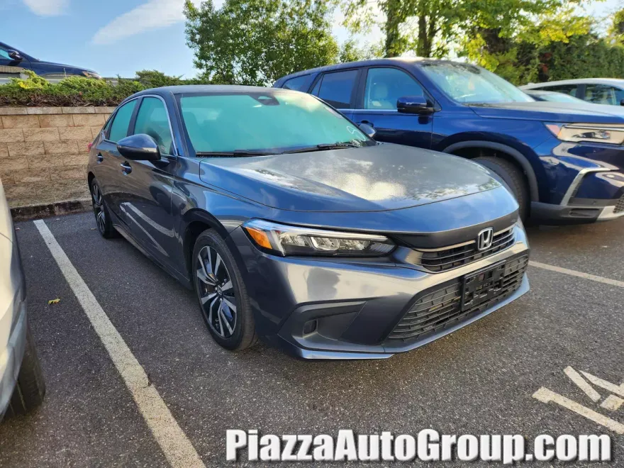 2022 Honda Civic EX photo 1