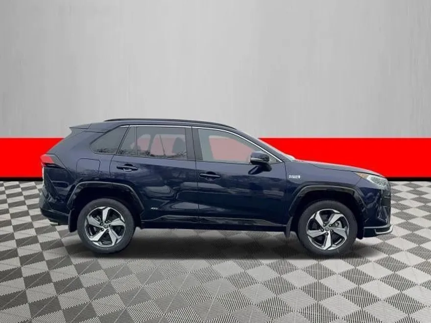 2021 Toyota RAV4 Prime XLE Premium photo 1