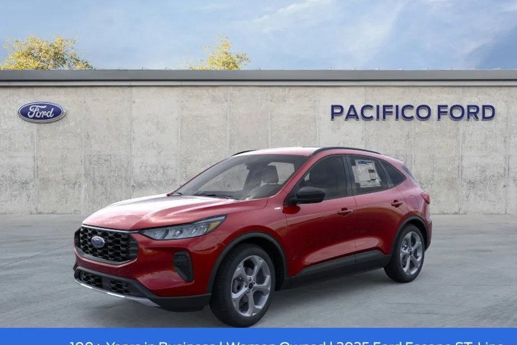 2025 Ford Escape ST-Line photo 1