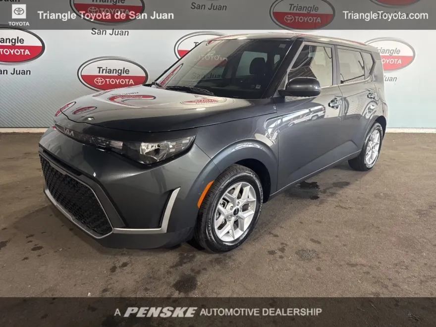 2024 Kia Soul LX photo 1