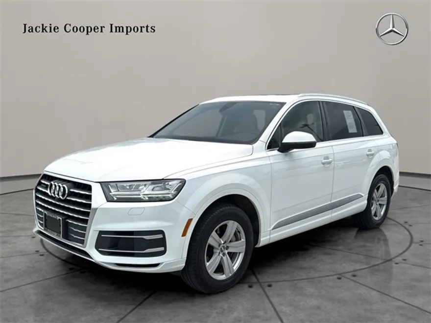 2019 Audi Q7 45 Premium Plus photo 1