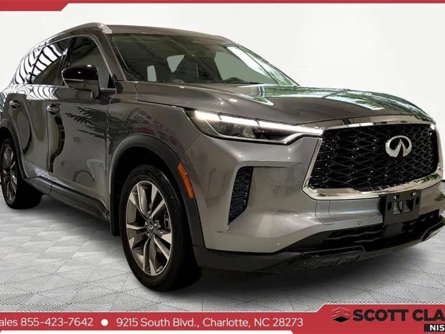 2023 Infiniti QX60 Luxe photo 1
