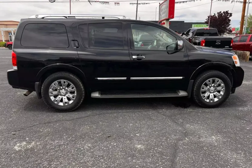 2015 Nissan Armada Platinum photo 1