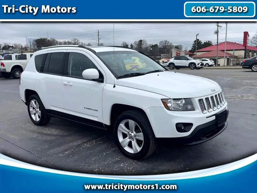 2014 Jeep Compass Latitude photo 1