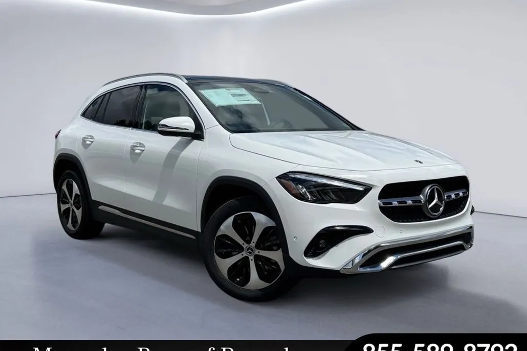 2026 Mercedes Benz GLA 250 4MATIC photo 1