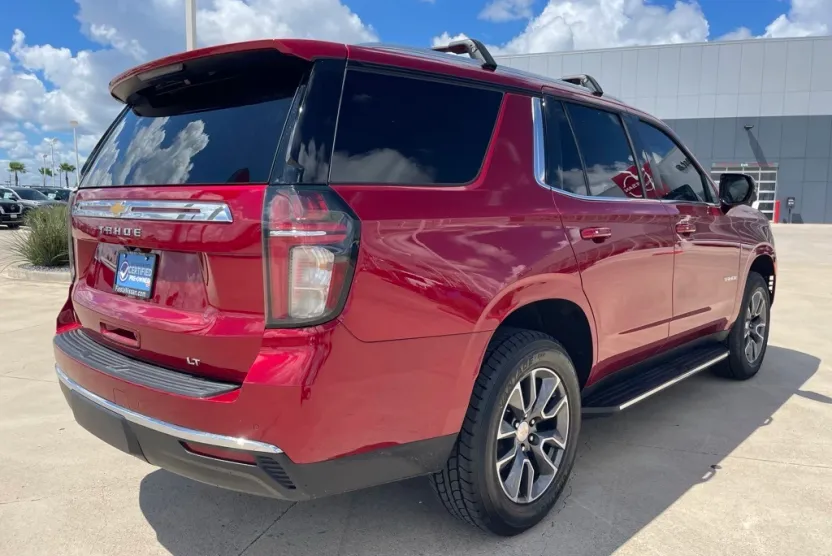 2024 Chevrolet Tahoe LT photo 1