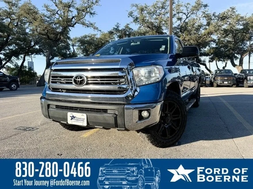 2017 Toyota Tundra Base photo 1
