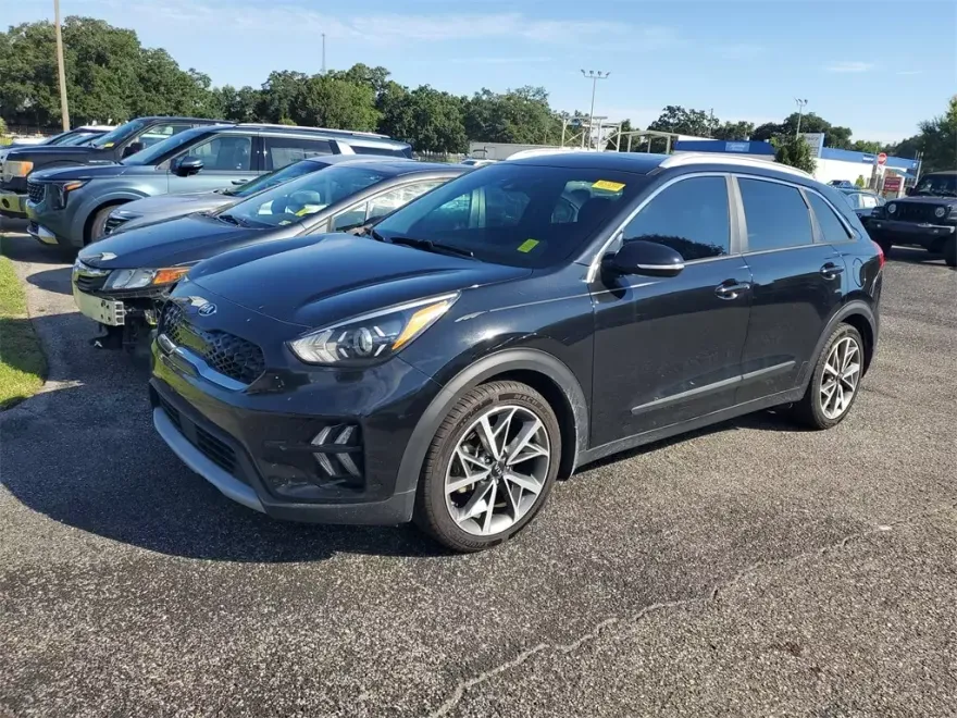 2020 Kia Niro Touring photo 1