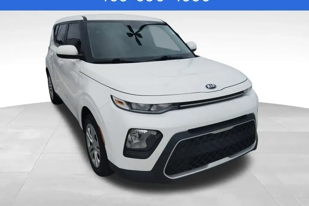 2020 Kia Soul LX photo 1