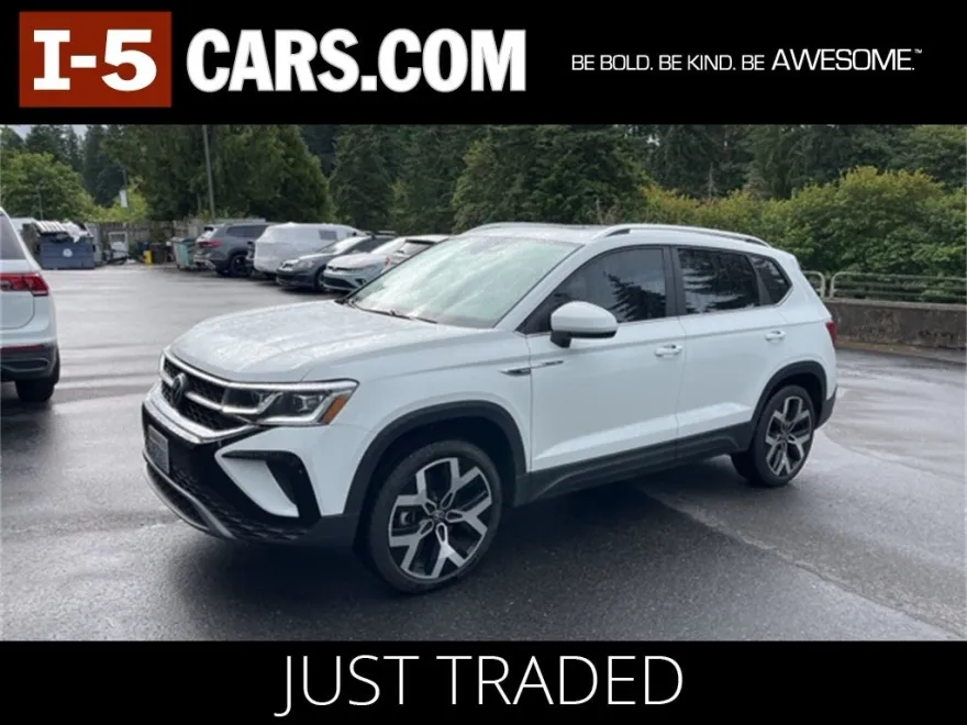 2022 Volkswagen Taos SEL photo 1