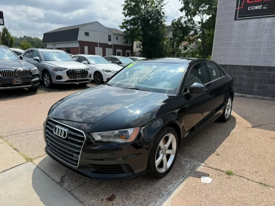 2016 Audi A3 1.8T Premium photo 1