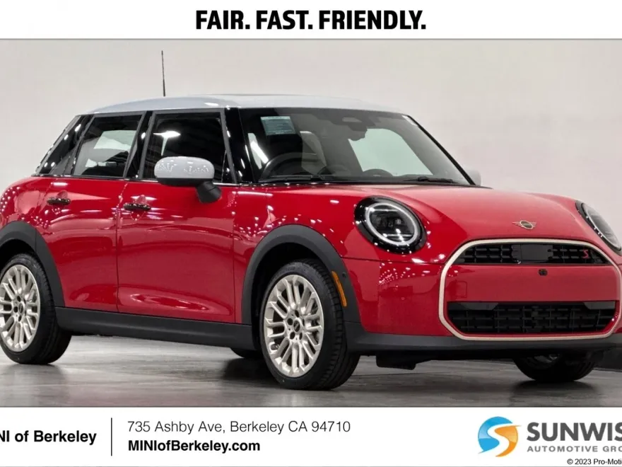 2025 Mini Cooper 4 Door Hardtop Iconic photo 1