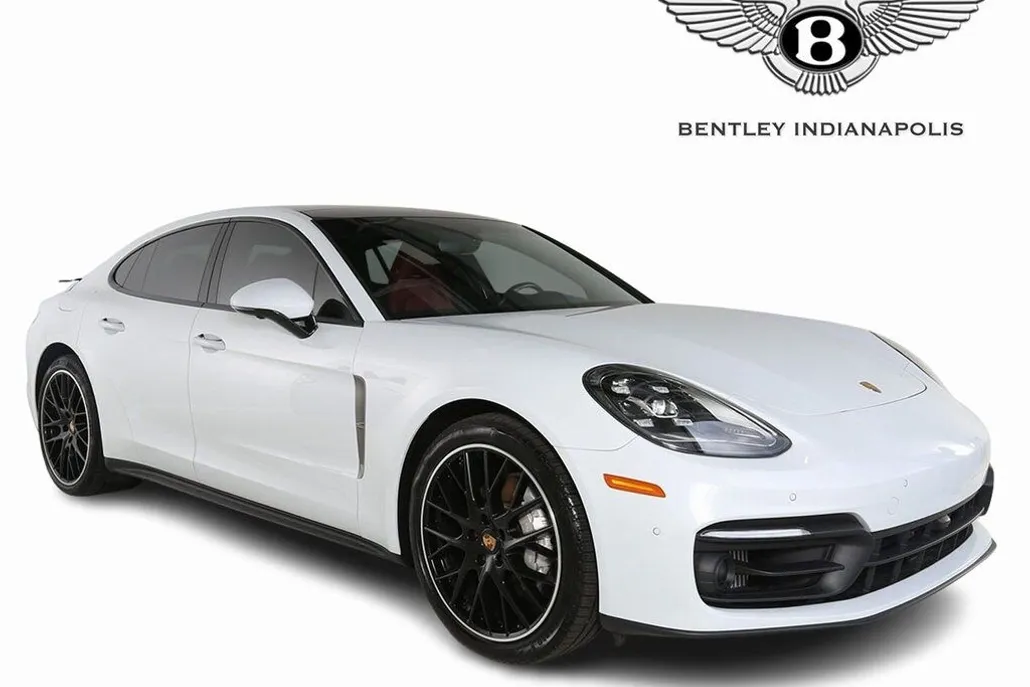 2023 Porsche Panamera 4 Platinum photo 1