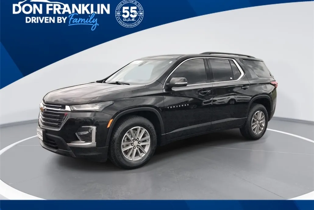2022 Chevrolet Traverse Leather photo 1