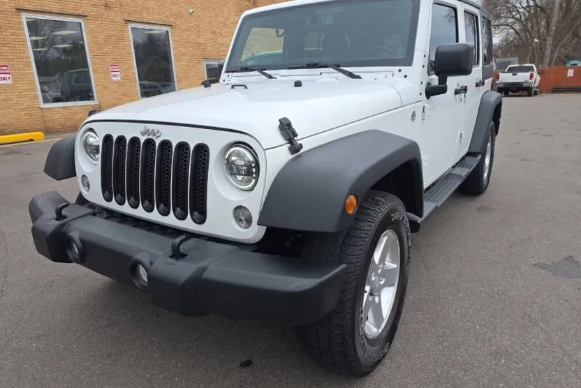 2014 Jeep Wrangler Unlimited Sport photo 1