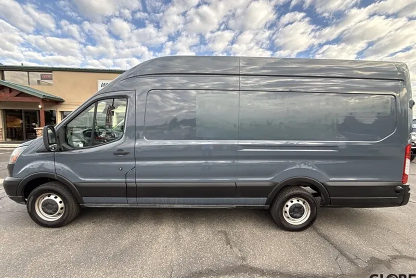 2019 Ford Transit Cargo Van photo 1