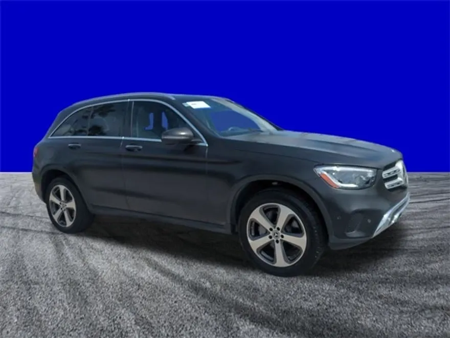2022 Mercedes Benz GLC 300 photo 1