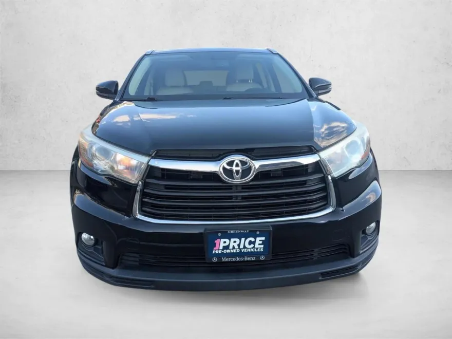 2016 Toyota Highlander XLE photo 1
