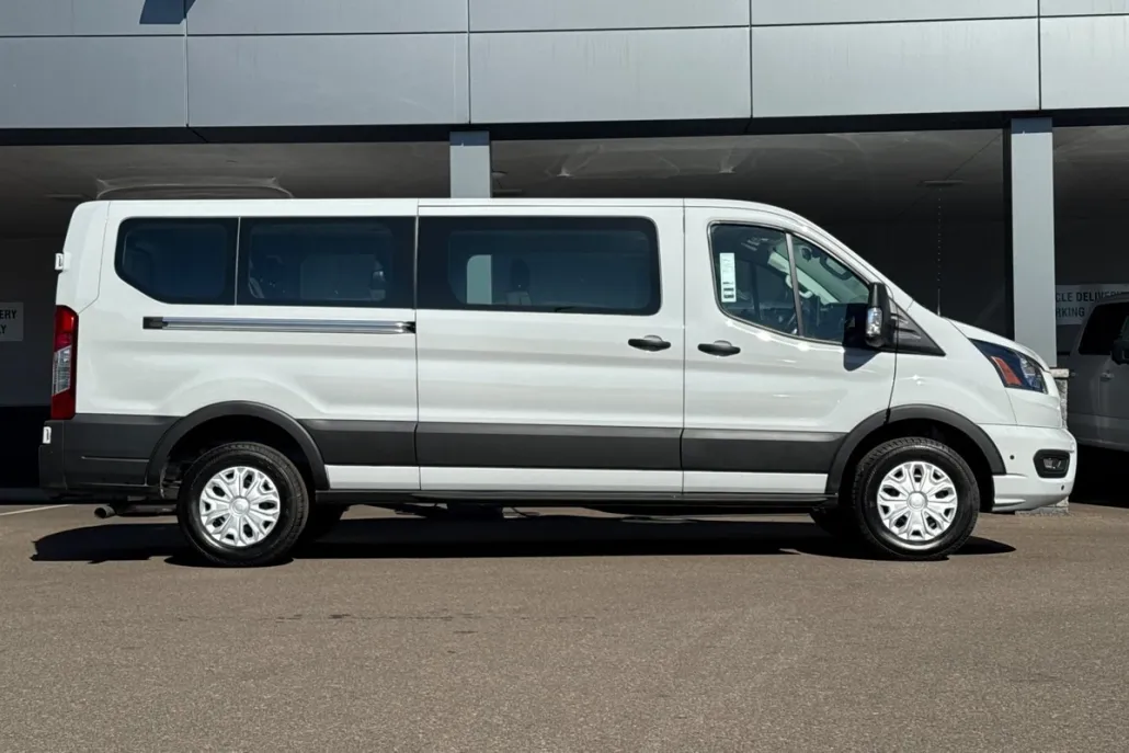 2024 Ford Transit Passenger Van XLT photo 1