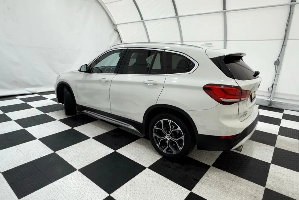 2021 Bmw X1 XDrive28i photo 1