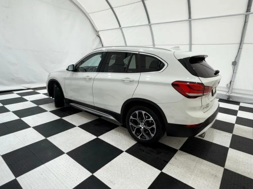 2021 Bmw X1 XDrive28i photo 1