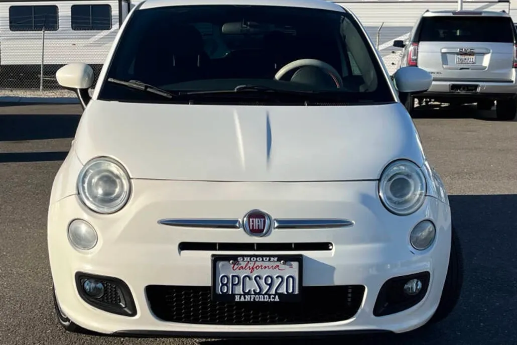 2014 Fiat 500 Sport photo 1