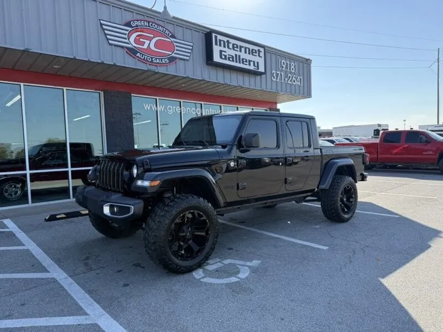 2021 Jeep Gladiator Sport S photo 1
