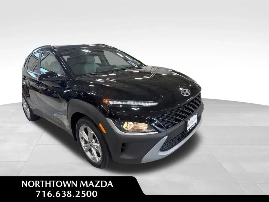 2023 Hyundai Kona SEL photo 1