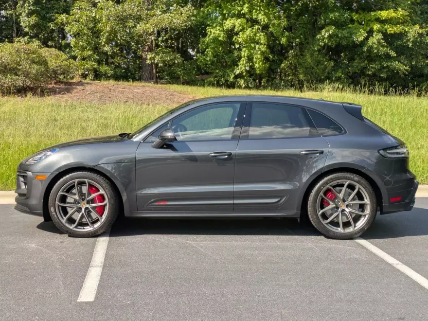 2023 Porsche Macan GTS photo 1