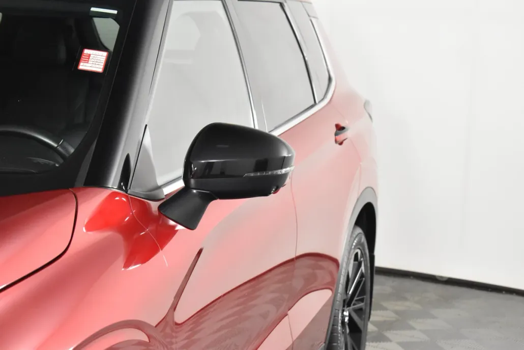 2023 Mitsubishi Outlander SE Black Edition Ralliart photo 1