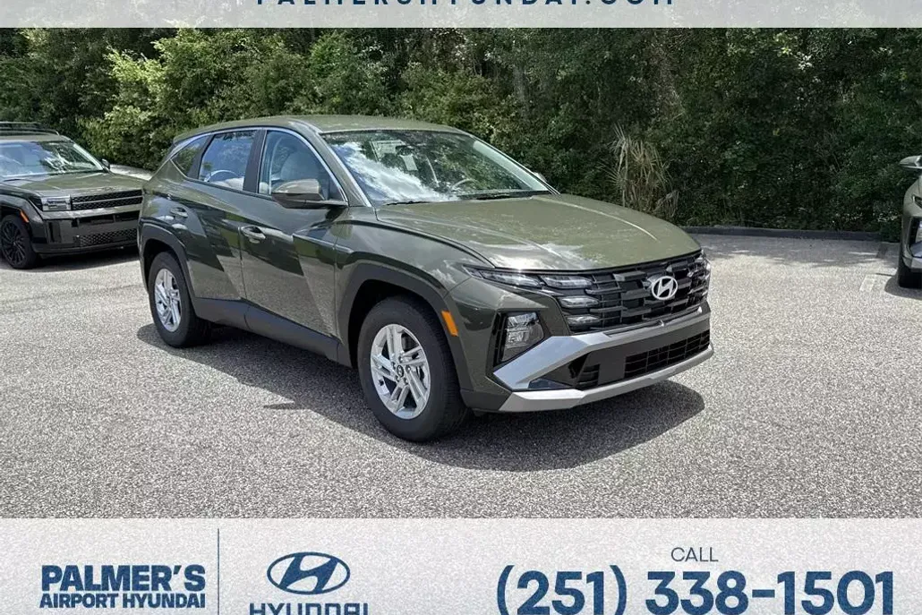 2025 Hyundai Tucson SE photo 1