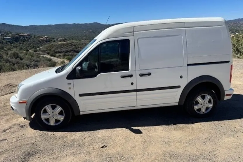 2011 Ford Transit Connect XLT Cargo photo 1