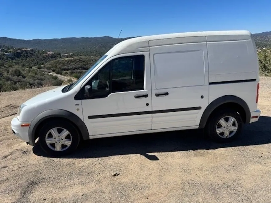 2011 Ford Transit Connect XLT Cargo photo 1