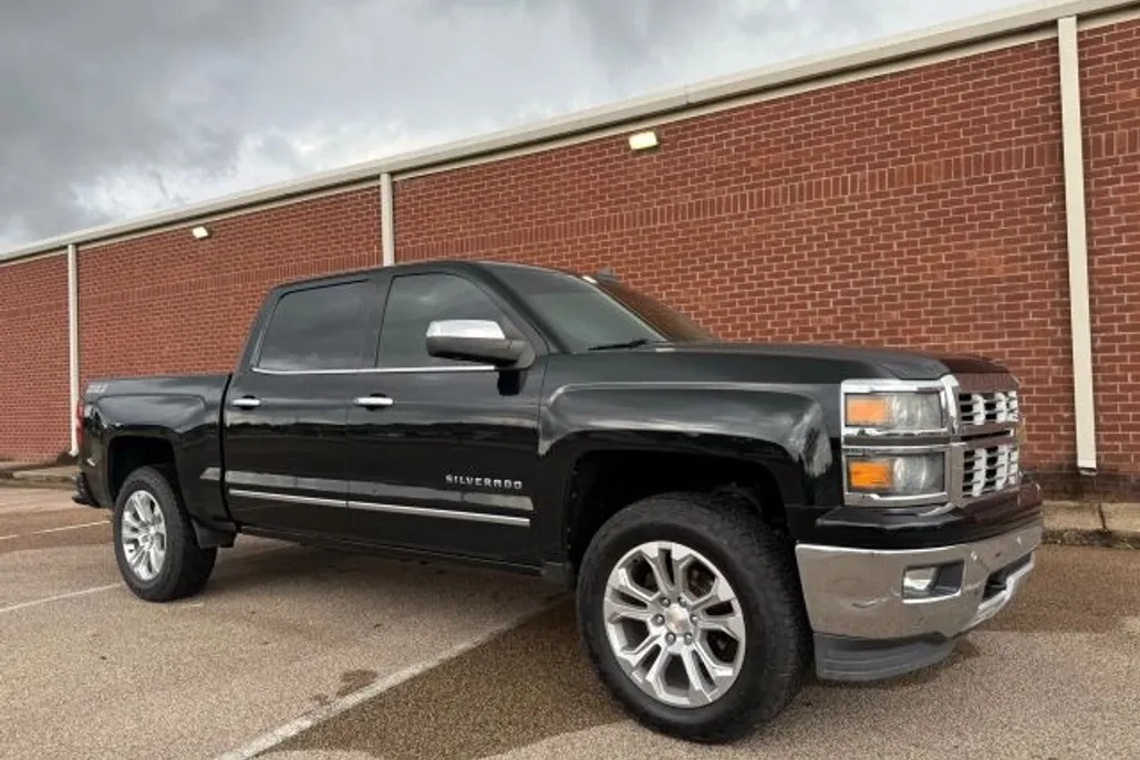 2015 Chevrolet Silverado 1500 Z71 LTZ photo 1