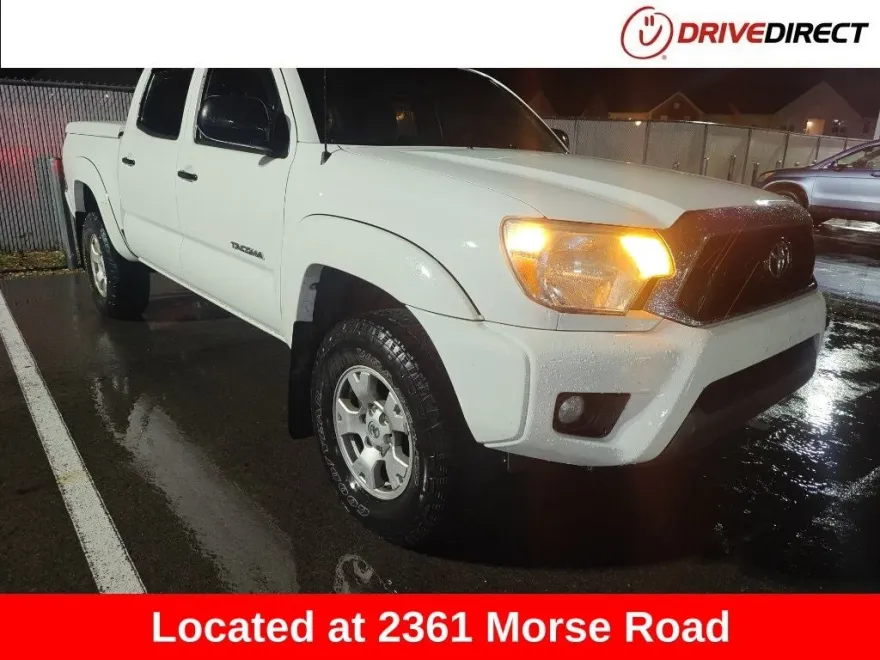 2015 Toyota Tacoma Base V6 photo 1