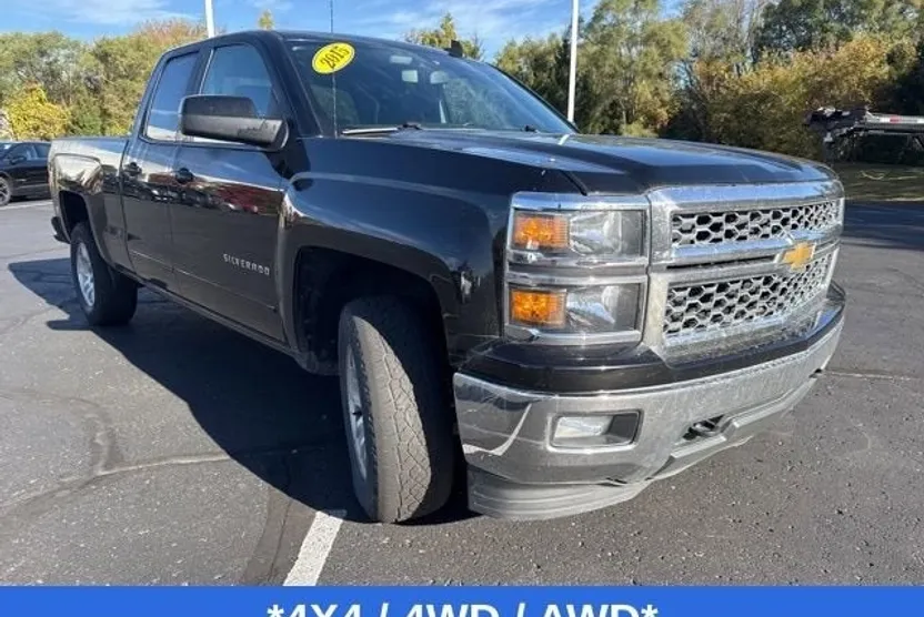 2015 Chevrolet Silverado 1500 LT photo 1