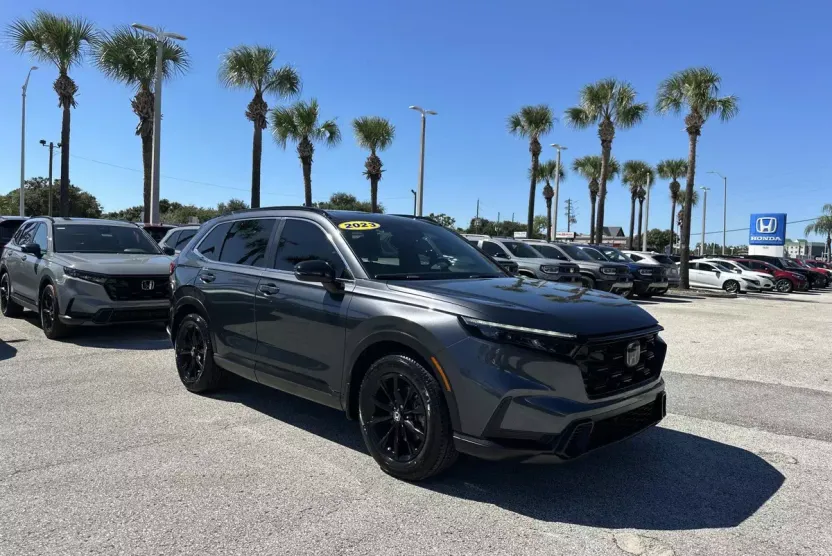 2023 Honda CR-V Hybrid Sport photo 1