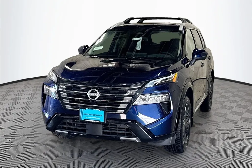 2025 Nissan Rogue Platinum photo 1