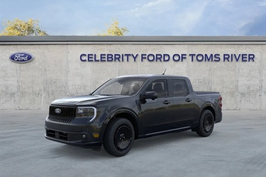 2025 Ford Maverick photo 1