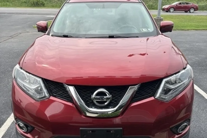 2016 Nissan Rogue SL photo 1