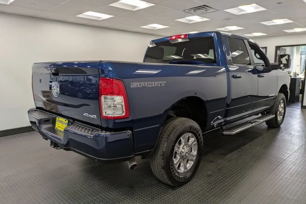 2024 Ram 2500 Big Horn photo 1