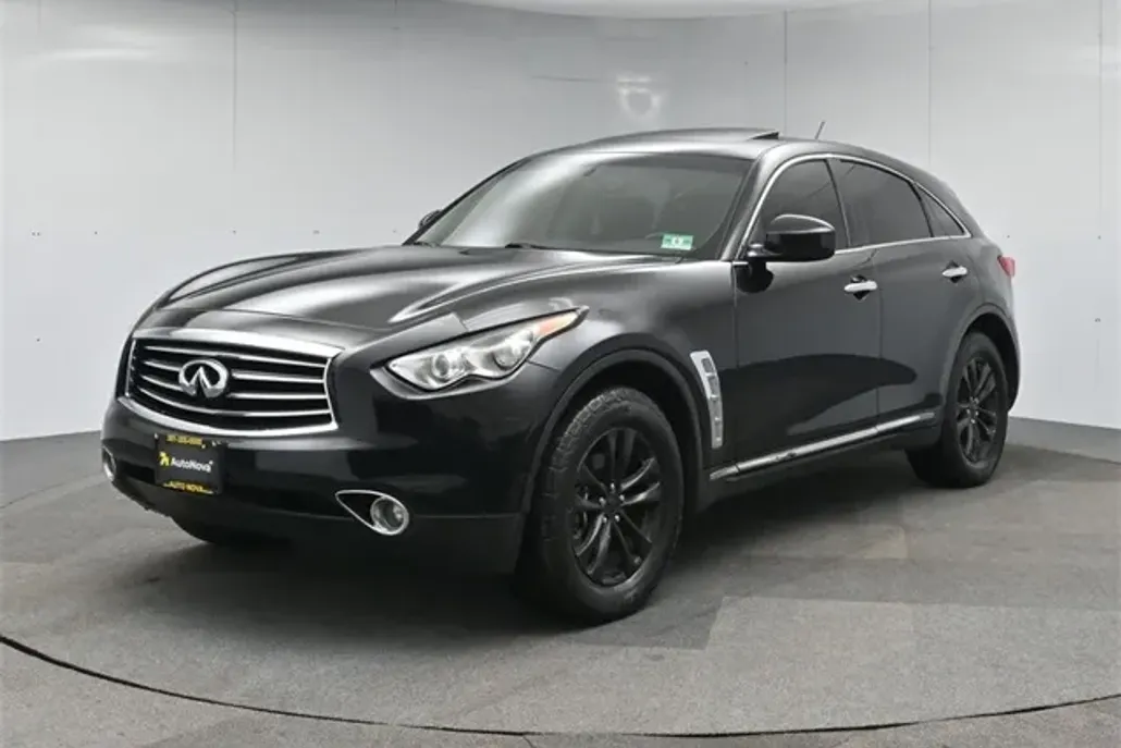 2016 Infiniti QX70 Base photo 1