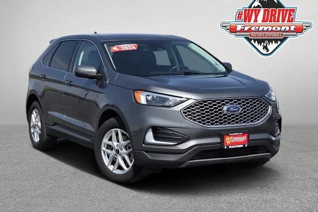 2024 Ford Edge SEL photo 1