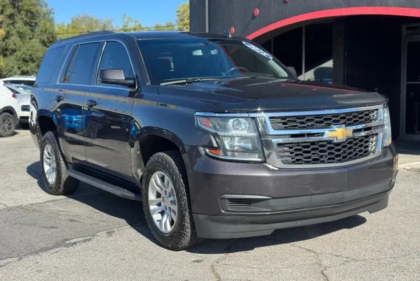 2018 Chevrolet Tahoe LS photo 1