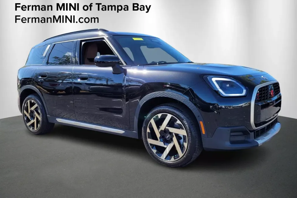 2025 Mini Countryman ALL4 S photo 1