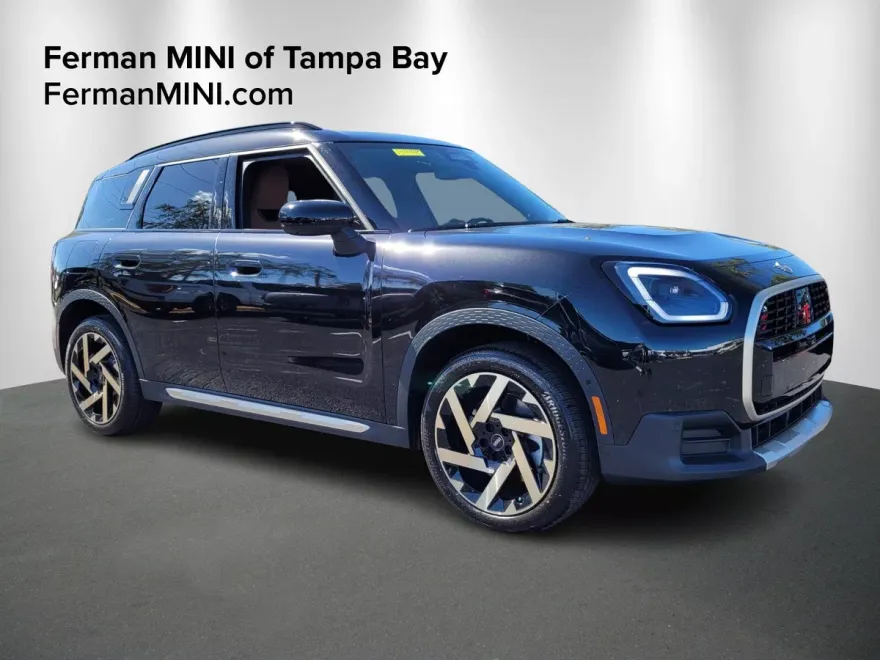 2025 Mini Countryman ALL4 S photo 1