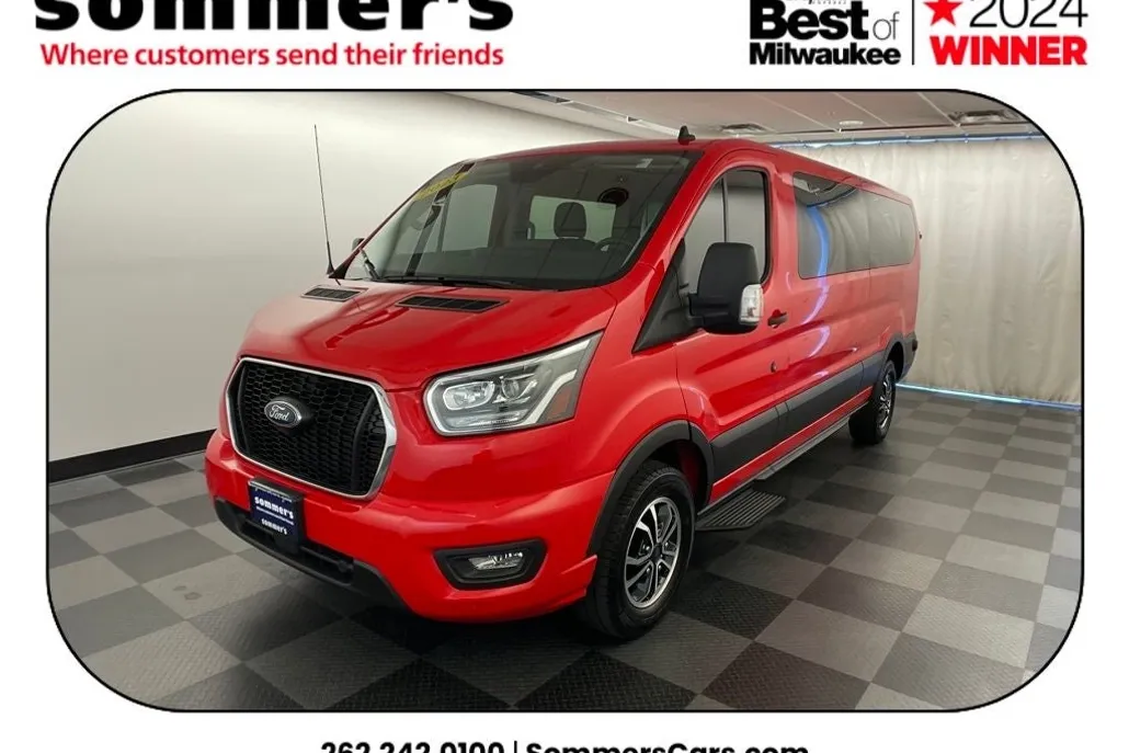 2023 Ford Transit Passenger XLT photo 1