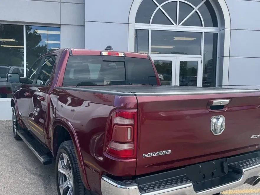 2019 Ram 1500 Laramie photo 1